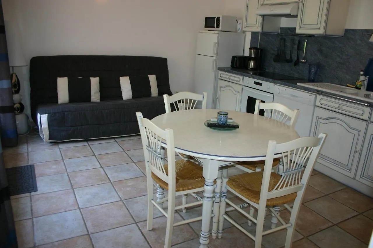 Maison d'hôtes A la Verte Campagne - Appartements / Gîtes Roquebrune-sur Argens