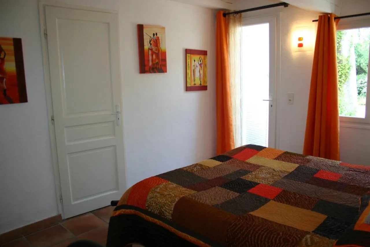 A la Verte Campagne - Appartements / Gîtes Roquebrune-sur Argens France