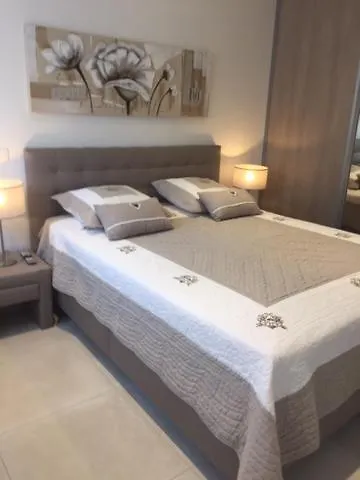 Gasthuis A La Verte Campagne - Appartements / Gites Roquebrune-sur-Argens Frankrijk