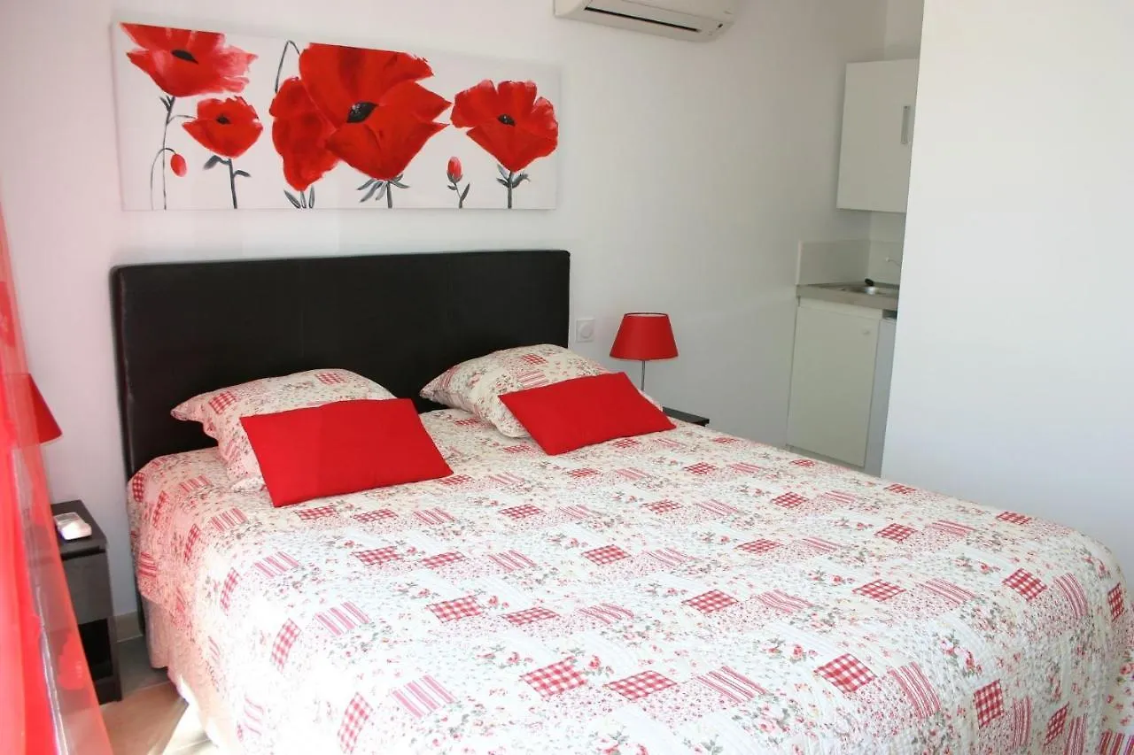 Guest house A La Verte Campagne - Appartements / Gites Roquebrune-sur-Argens